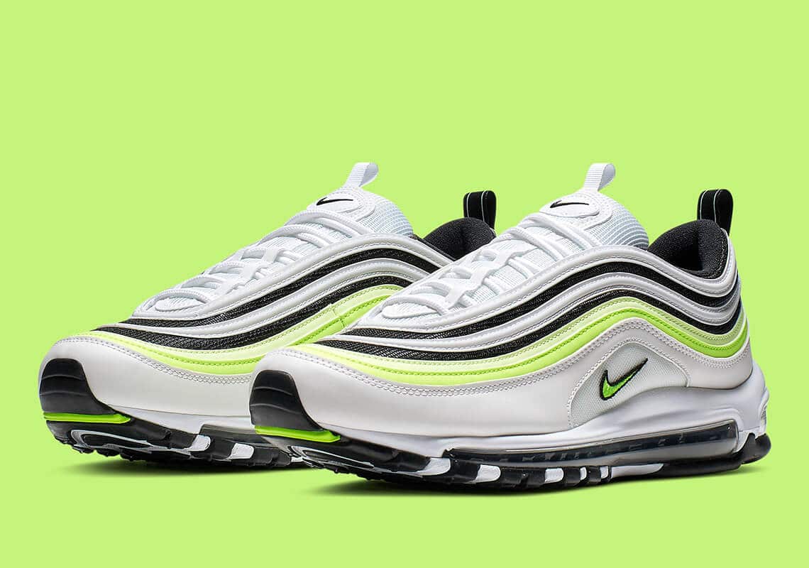 Nike Air Max 97 en blanco, negro y voltio 1 nike air max 97 AQ4126 101 1